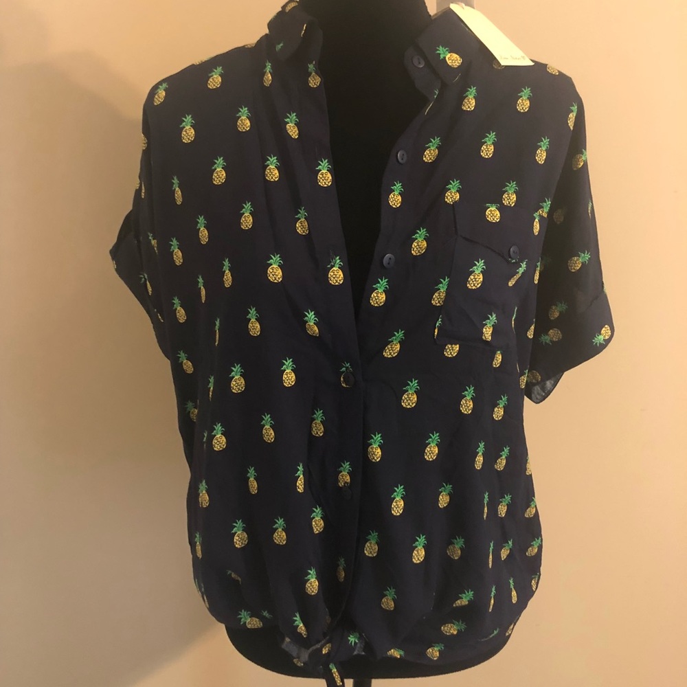 NWT Blue Collared Pineapple Top
